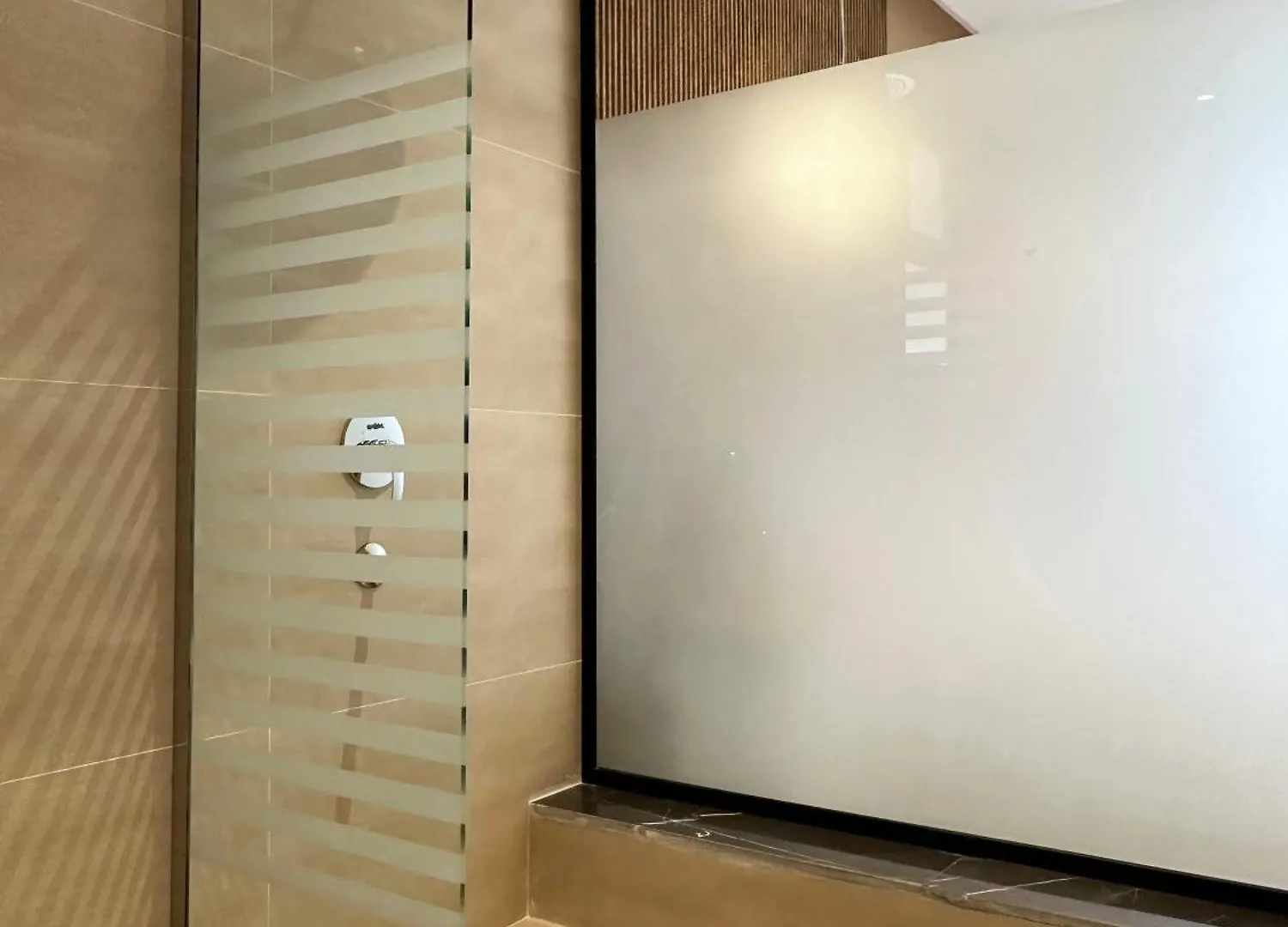 Kease Arid H-3 Lusso Najd Balcony Gx77 Apartment Riyadh 0*,